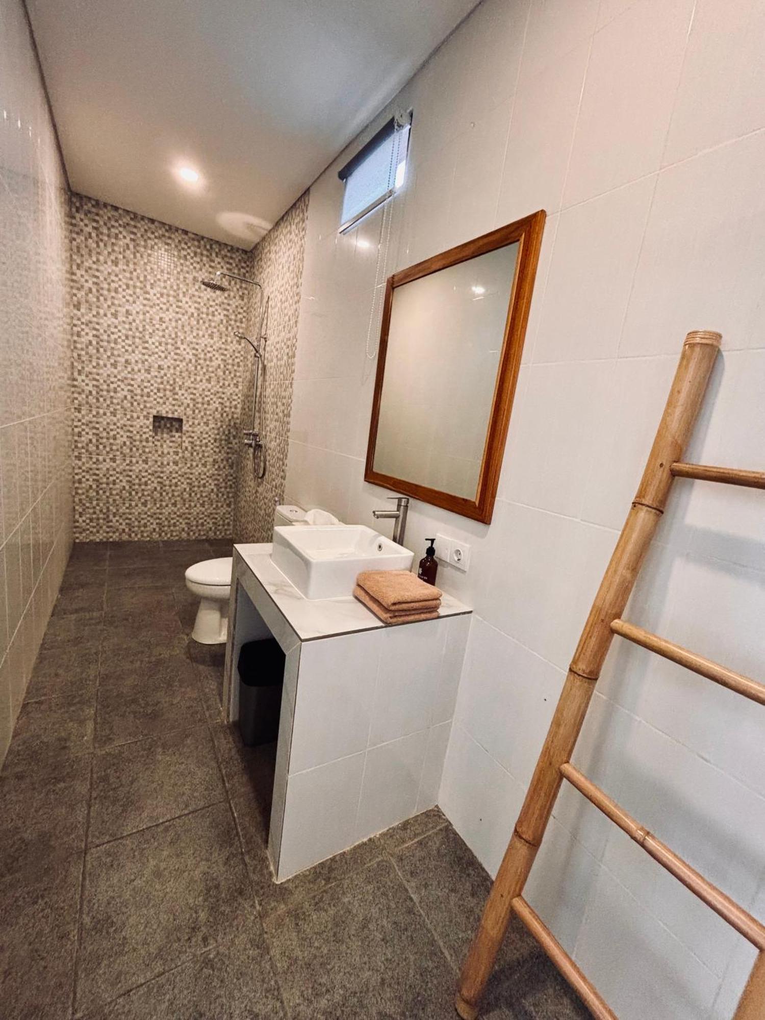 Kampana Homestay ウルワツ エクステリア 写真